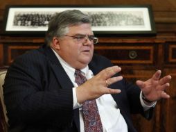Carstens destaca la importancia de las reformas para mejorar la economía. ARCHIVO /