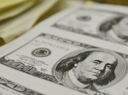 El dólar se vende tres centavos más respecto al nivel previo. ARCHIVO /