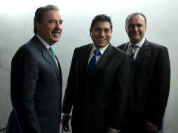 Emilio Gamboa (i), Jorge Luis Preciado (c) y Luis Alberto Villarreal (d) luego de la reunión con coordinadores políticos. SUN /