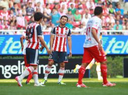 Miguel Sabah (centro) no estuvo acertado en el ataque rojiblanco.  /