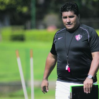 Espaldarazo rojinegro para Omar Asad