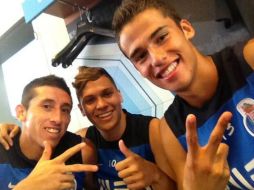 El ex americanista (d) no podrá acompañar a Héctor (i) en el partido. ESPECIAL /