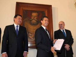 El Comité de Evaluación entregó al Presidente Enrique Peña Nieto 14 listas con las propuestas de aspirantes a comisionados. ARCHIVO /