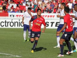 Los Tiburones rojos son la gran sorpresa de esta temporada, no solo porque su futbol es vistoso, sino porque también es efectivo. ESPECIAL /