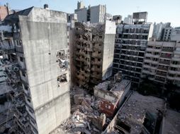 Las autoridades confirmaron que son ya 18 los muertos por la explosión de un edificio en la ciudad argentina de Rosario. ARCHIVO /