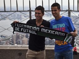 Hector Moreno y Diego Reyes visitaron el Empire State de Nueva York. EFE /