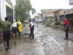 La lluvia en Tlaquepaque dejó inundaciones en zonas como La Duraznera, donde 29 casas sufrieron daños. ARCHIVO /