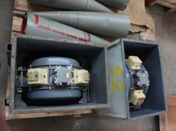 Estamentos de seguridad de Panamá finalizaron ayer la descarga de toneladas de armas que iban en el barco. ARCHIVO /