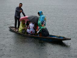 El número de desaparecidos por la tragedia en la India alcanzó los 5 mil 748 y el de fallecidos los 580. AFP /