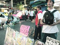 Plazoleta de San Juan de Dios. Empresarios piden a las autoridades de Guadalajara poner un alto al comercio informal. EL INFORMADOR /