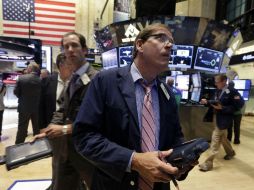 La Bolsa de Nueva York cerró la jornada prosiguiendo la tendencia con la que había iniciado la sesión. AP /