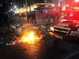Las autoridades aseguran que durante las manifestaciones se destruyeron instalaciones públicas. AFP /