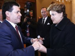 Horacio Cartes recibe a Dilma Rousseff, presidenta de Brasil. EFE /