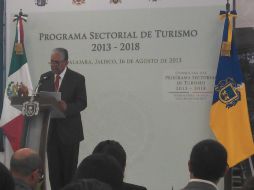 Enrique Ramos, secretario de Turismo, esta mañana durante el anuncio de la inversión.  /