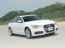 ELEGANTE. El porte del S6 es similar a la gama del A6, con un toque atractivo y sobrio a la vez.  /