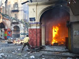 Islamistas egipcios piden manifestaciones diarias tras nueva jornada violenta. AFP /