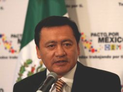 Miguel Ángel Osorio Chong prevé que las bancadas del Congreso hagan un análisis conjunto de la reforma energética. ARCHIVO /