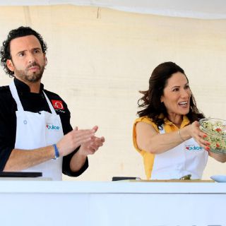 Chef Oropeza y Gloria Calzada cocinan para prevenir diabetes