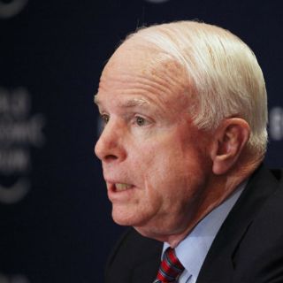 Senadores de EU proponen suspensión de ayuda a Egipto