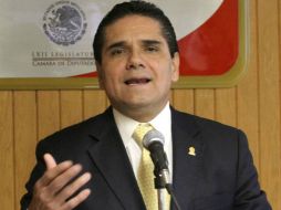 Aureoles señala que el PRD busca impedir que con maniobras y dobles discursos se justifique la privatización de Pemex. ARCHIVO /