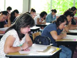 El futuro de los profesores que resulten mal evaluados será una de las discusiones clave dentro del periodo extraordinario. ESPECIAL /