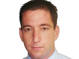 Greenwald, publicó documentos filtrados por Snowden de programas secretos estadounidenses de espionaje electrónico. EFE /