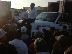 Desde temprano, trabajadores de Aseo Público de Zapopan hacen paro de labores.  /