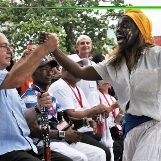 Resuenan en Cuba los tambores con festivales de la rumba y el son