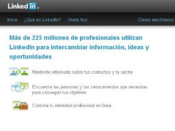 La plataforma originalmente permite crear un perfil profesional e incluir la experiencia laboral. ESPECIAL /