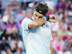 Roger Federer fue eliminado en cuartos de final el viernes del Masters de Cincinnati, torneo en que se coronó en 2012. AFP /