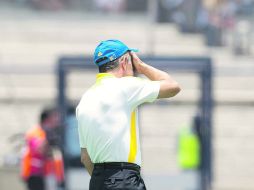 ''Tuca'' dice que por desesperación tuvo esa reacción con los aficionados del Santos. MEXSPORT /