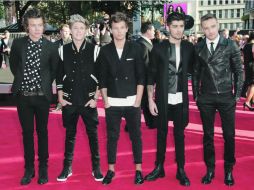 Harry Styles, Niall Horan, Louis Tomlinson, Zayan Malik y Liam Payne, finalmente vieron el documental que retrata meses de gira.  /