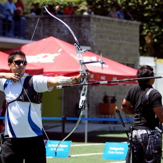 Arqueros mexicanos avanzan en Polonia