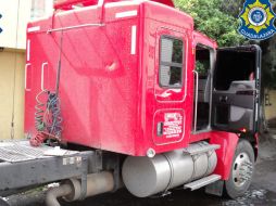 Imagen del tráiler que robaron los sujetos. ESPECIAL /