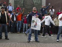 El bloqueo de la CNTE en San Lázaro provoca que los diputados se muden de sede. NTX /