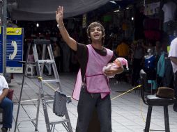 Los relatos que salen de estas maletas deambulan por las calles del Centro Histórico.  /