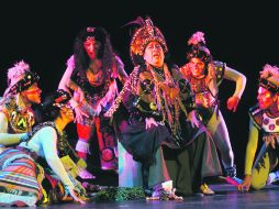 Cuestionada. Con la obra Los Endemoniados, Carlos Vázquez fue elegido para dirigir en 2011 la Compañía Estatal de Teatro. EL INFORMADOR /