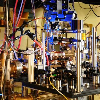 Reloj de iterbio bate récord de precisión