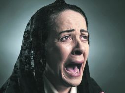 Conocida. El personaje de la mujer arrepentida y ultraconservadora le ha permitido cosechar buenos frutos a Nora Velázquez. ESPECIAL /