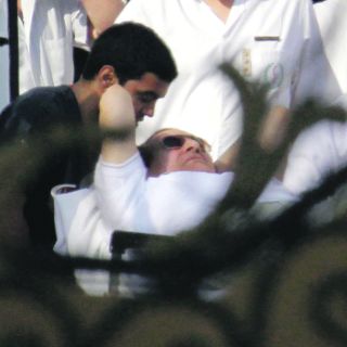 Mubarak sale en libertad provisional