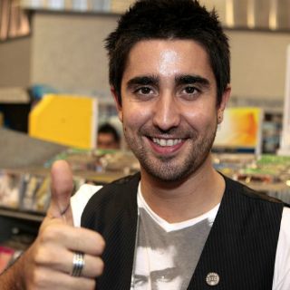 Un Alex Ubago muy paternal