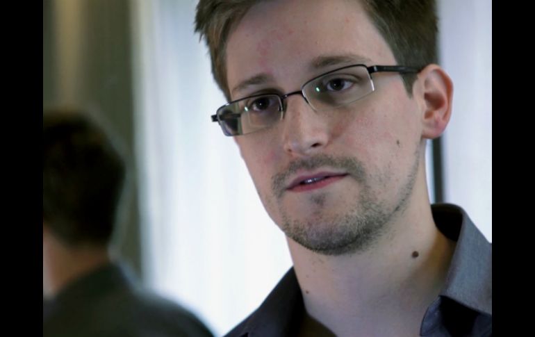 Autoridades de EU dijeron ignorar qué información está en poder del ex analista Edward Snowden. ARCHIVO /