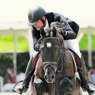 Javier Fernández triunfa en la prueba estelar
