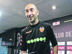 Pako Ayestarán estuvo con Rafa Benítez como auxiliar en dos títulos con Valencia, y en la Champions que ganó Liverpool en 2005. ESPECIAL /