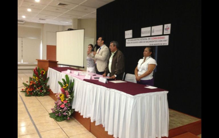 Luz Estela Cortés, coordinadora de Comusida en Tomatlán, se dijo preocupada por no hay abastecimiento de condones.  /