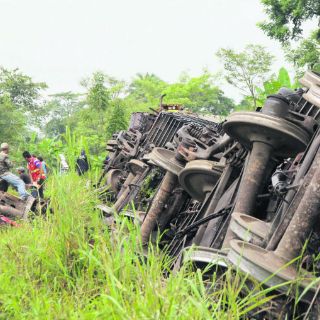 El padre Solalinde culpa al Gobierno del descarrilamiento de ''La Bestia''
