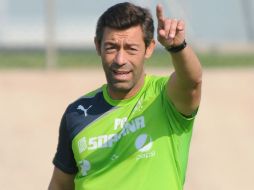 Pedro Caixinha afirma que harán todo lo que esté de su parte para ganar. ARCHIVO /