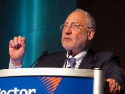 Stiglitz considera que la existencia de monopolios y oligopolios es uno de los aspectos desafortunados de la economía mexicana. SUN /