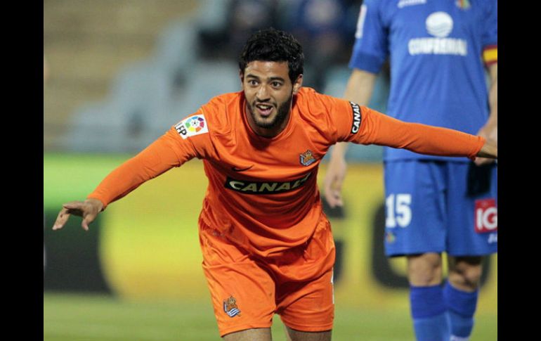 El jugador mexicano Carlos Vela estará posiblemente en la alineación de arranque en el próximo encuentro del equipo donostiarra. ARCHIVO /