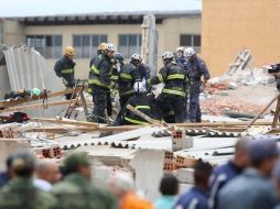 La zona fue cercada y el tránsito interrumpido para facilitar las labores de rescate. Foto: @C5N ARCHIVO /